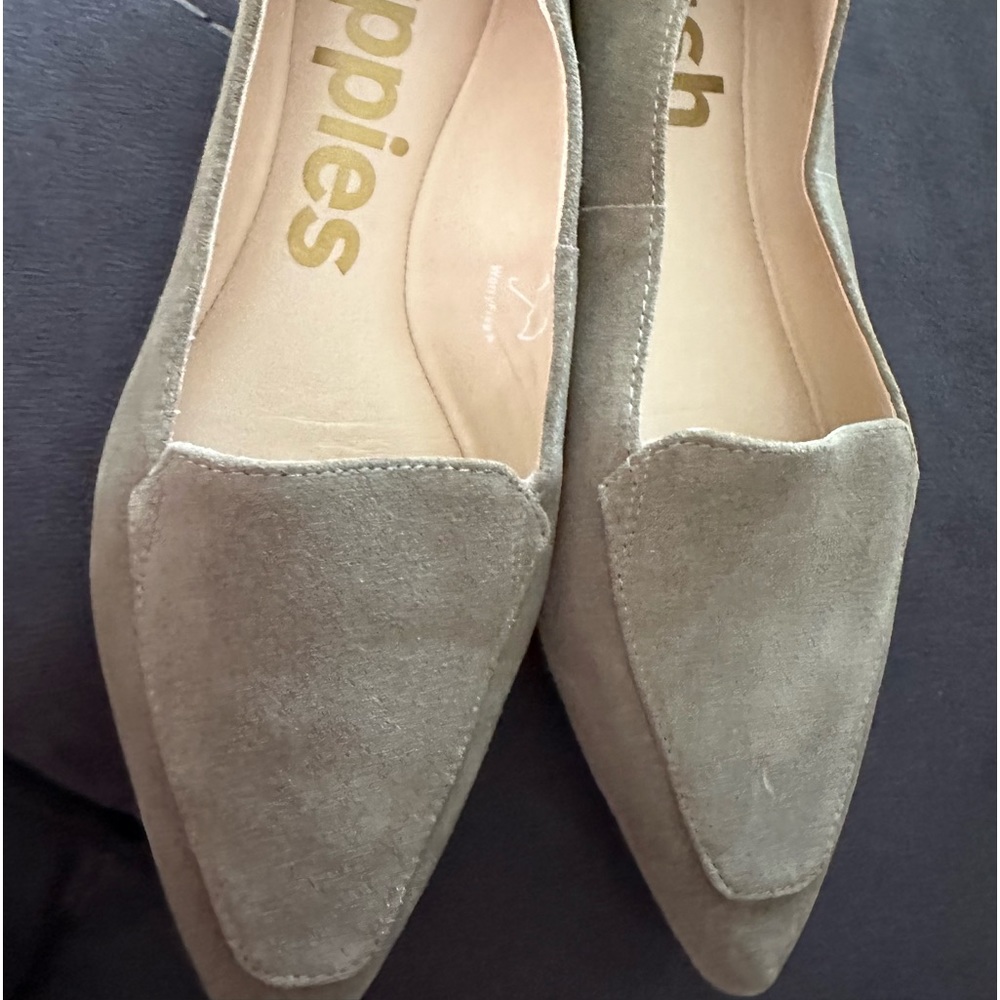 Women's flat green suede